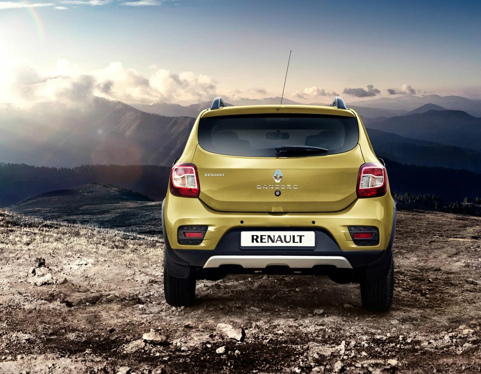 Renault Sandero. Машина Рено степвей. Renault Sandero Stepway II. Рено Сандеро степвей золотой. Автомобиль sandero stepway