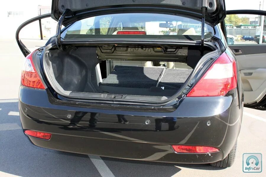 Geely emgrand ec7 седан. Упоры багажника джили эмгранд ес7. Газ на эмгранд ес7. 8 126 л. Газ на эмгранд ес7.