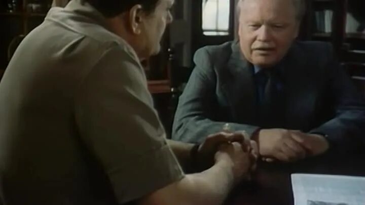 Тасс уполномочен заявить 7. Тасс уполномочен заявить (1984). Клюев в тасс уполномочен. Тасс уполномочен заявить ярмольник. Тасс уполномочен заявить фильм 1984.