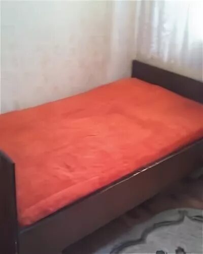 Кровать даром. Двуспальная кровать с матрасом даром. Одноместная кровать даром. Возьму кровать даром. Возьму кровать даром.