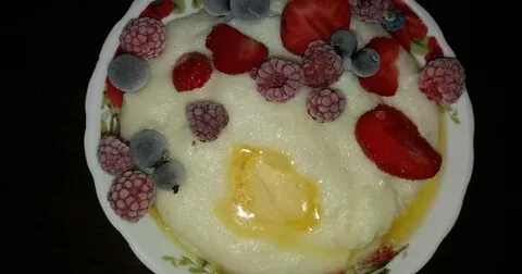 Манная каша с фруктами