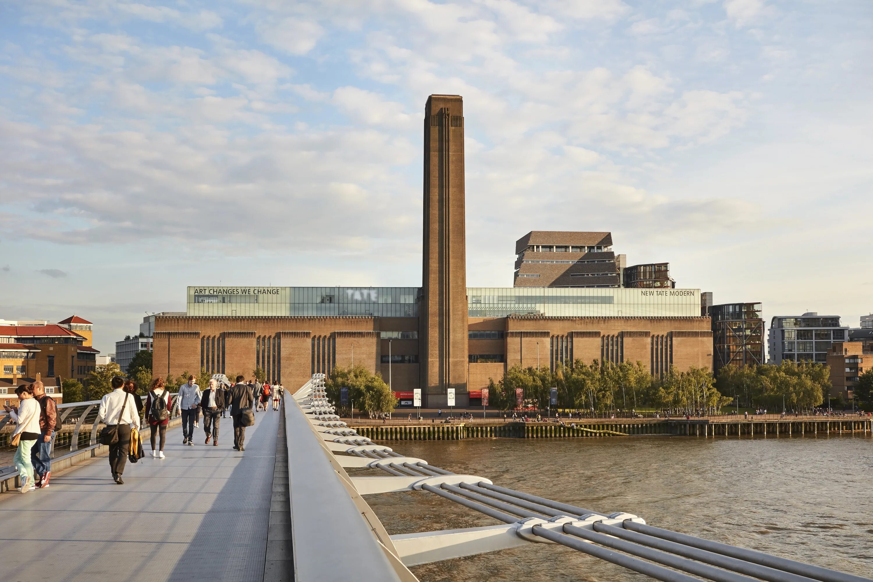 Тейт модерн. Галерея tate modern лондон. тейт модерн в лондоне. музей тейт модерн в лондоне. галерея тейт модерн.