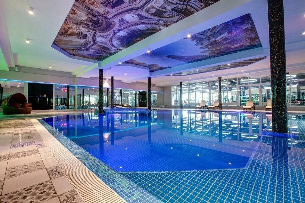 Внуково виладж парк отель. Гостевой дом внуково виладж. Внуково виладж парк отель спа. Отель внуково вилладж картмазово. Внуково вилладж парк отель.