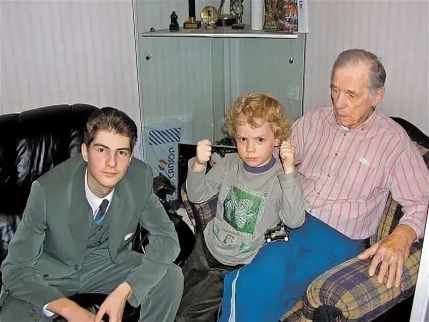 Дочь георгия жженова актриса. Внучка георгия жженова. Дочь жженова георгия. Семья жженова георгия. Внуки георгия жженова.