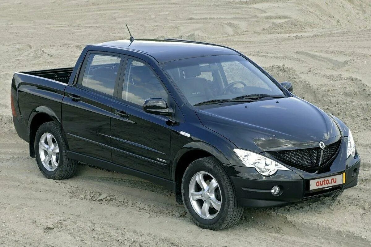 SSANGYONG Actyon Sports. SSANGYONG Actyon Sports 2012. Саньенг Actyon Sports. Саньенг Актион спорт 2010.