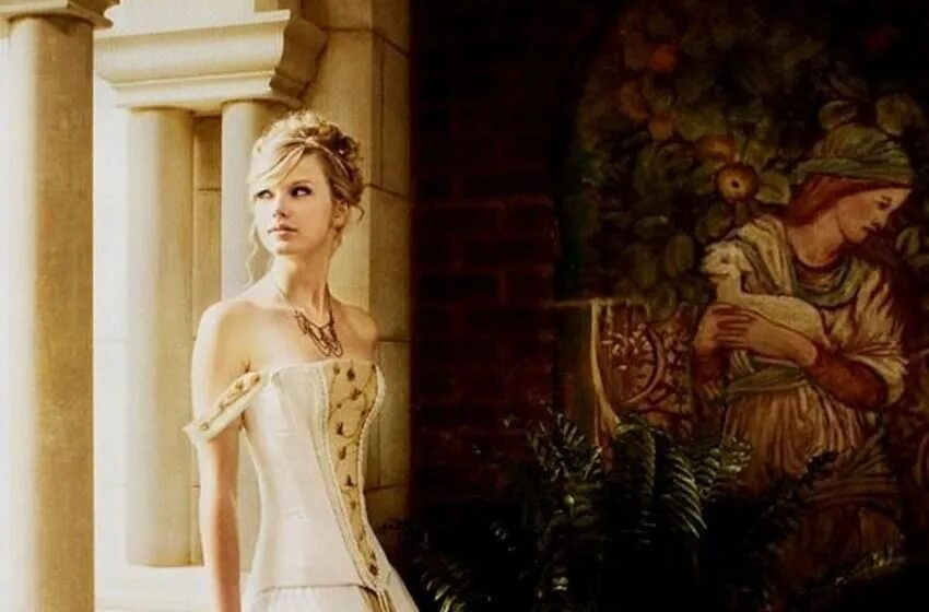 Story swift. Taylor swift love story. тейлор свифт лав стори. taylor swift love story album. тейлор свифт love story обложка.