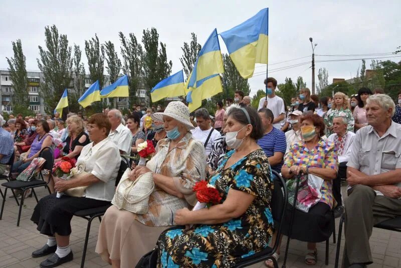 Артемовск сегодня чей. Бахмут город 2021. Бахмут 19.05.2022. Донецкая область Артемовск Бахмут. Население города Бахмут Донецкой области.