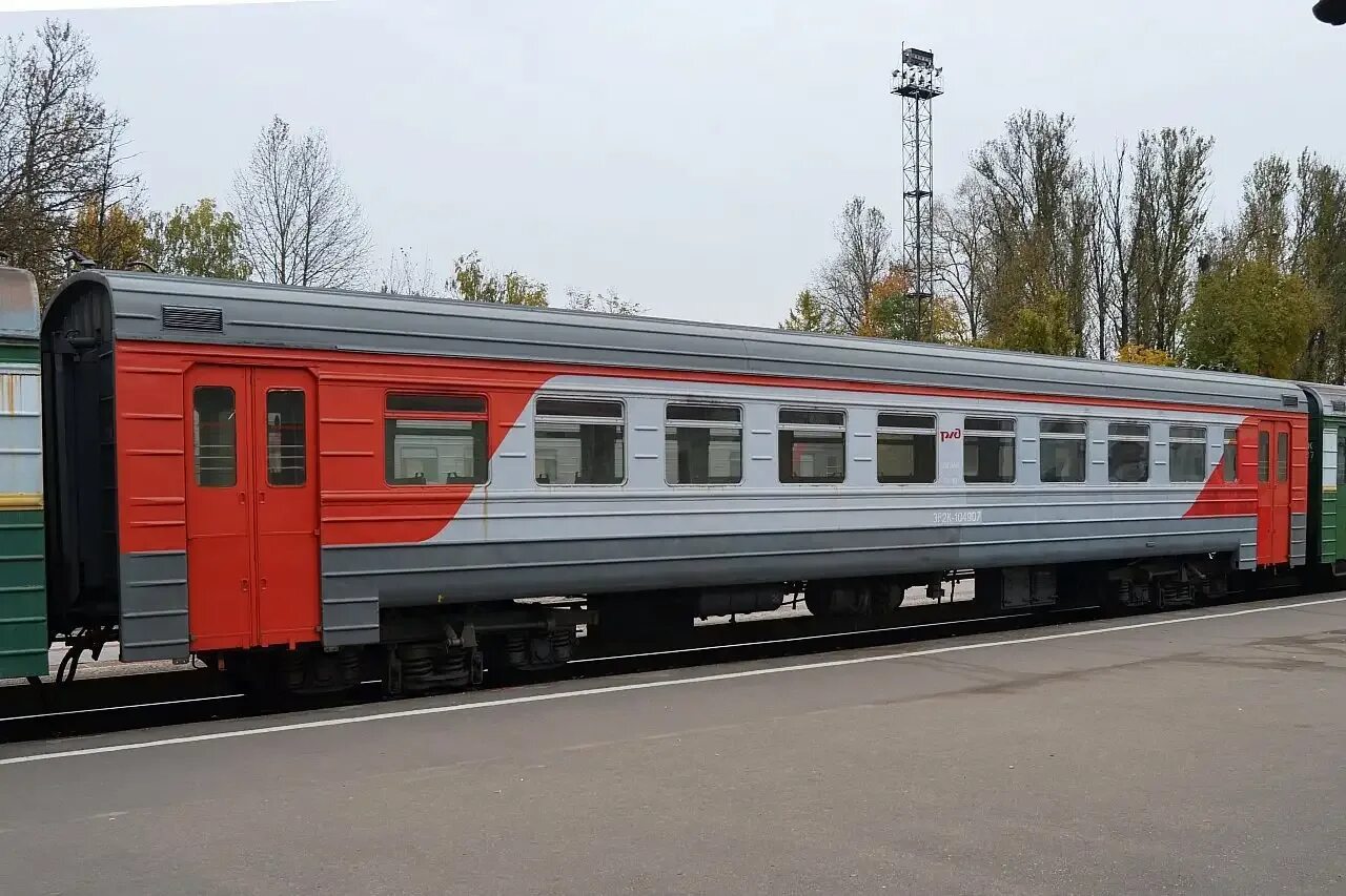 Вагоны поездов пригородного сообщения