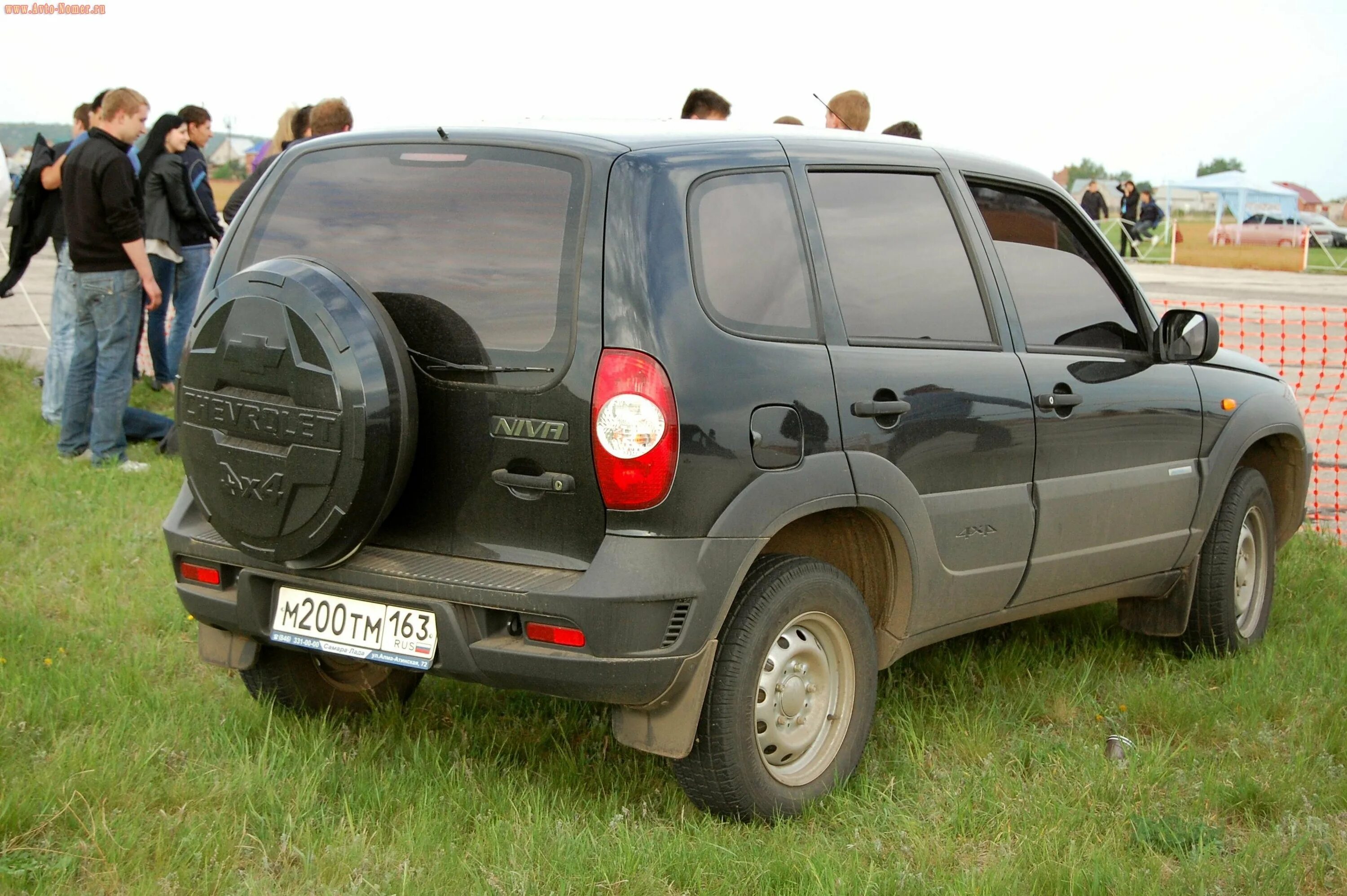 Нива 2123 новая. Chevrolet Niva 2123. ВАЗ 2123 Шеви-Нива 200. ВАЗ 2123 1998. ВАЗ 2123 2010.