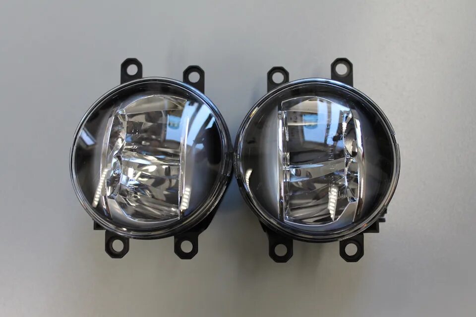 Led ПТФ Тойота. Противотуманные фары f Sport led Camry 40. Противотуманные фары led Toyota/Lexus. Led ПТФ Lexus. Противотуманные фары lexus