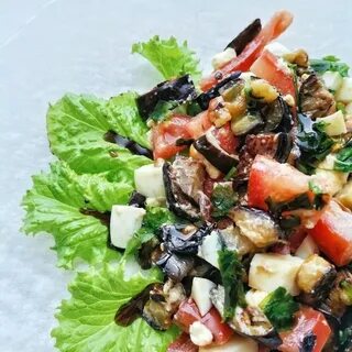 Салат лаззат с хрустящими баклажанами рецепт