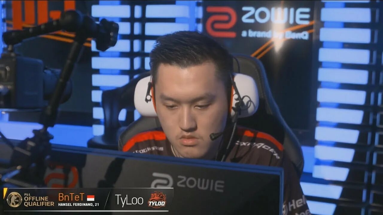 Hades cs go. Хейдс кс го. hades кс го игрок. bntet.