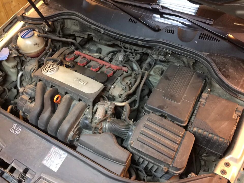Как снять двигатель фольксваген б6 Двигатель 1.6 AHL для VOLKSWAGEN PASSAT (B5), 1996-2005