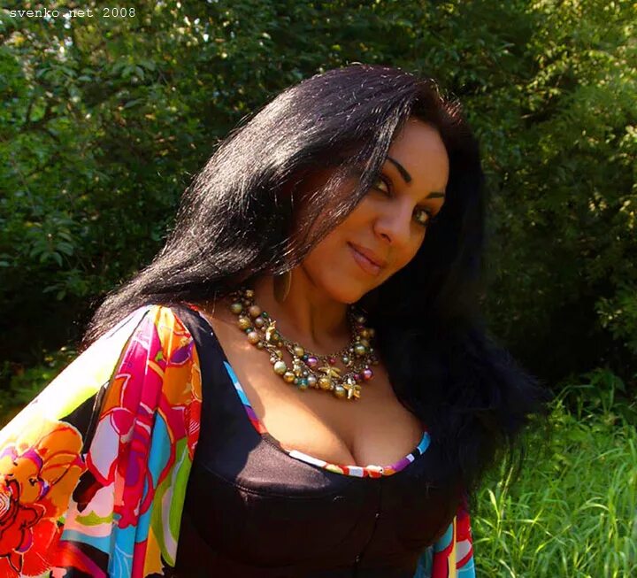 женщина цыганка. цыганы частные. цыганы частные. цыганы частные. цыганские девушки.