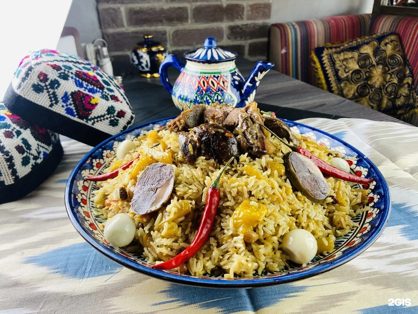 Самарканд плов. Самаркандская морковь желтая для плова. Самарканд плов. Самаркандский плов плов плов. Ош самарканд.