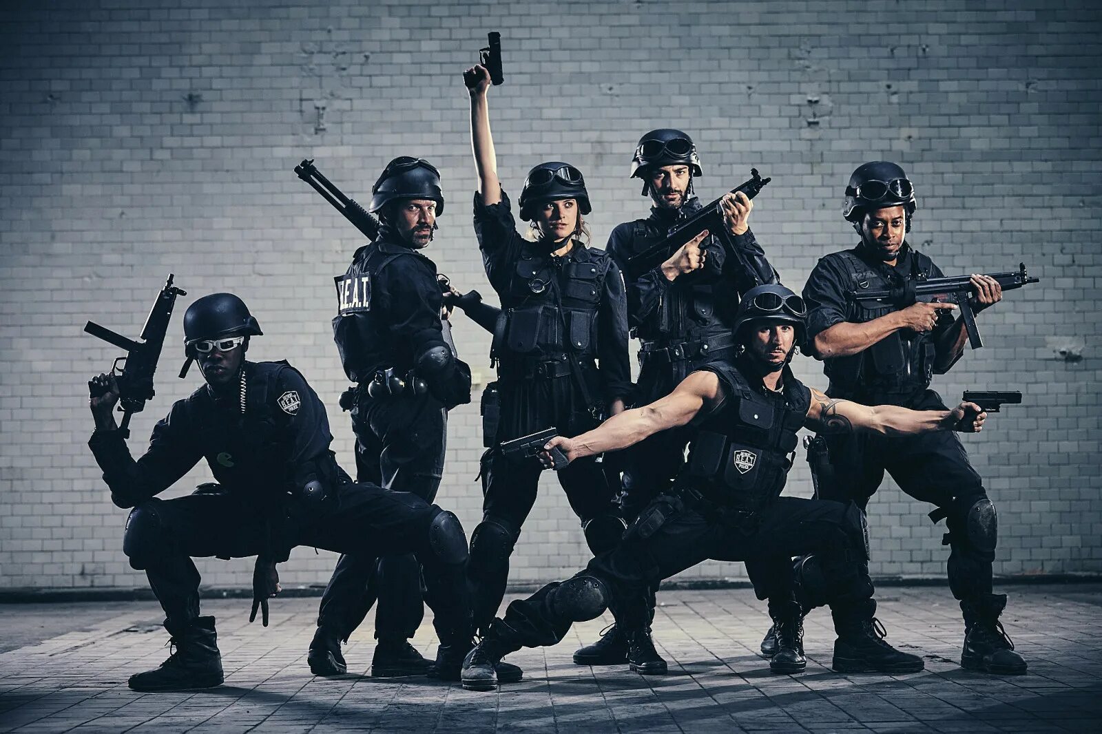 Hard way academy. The hard way. Стивен лэнг напролом. Hard way s. The hard way игра.