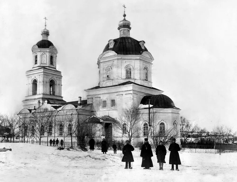 Село Иваньково Ленино Алатырский район. Иваньково-Ленино Свято-Троицкий храм. Храм Живоначальной Троицы в селе Троицкое. Чувашия село Иваньково Ленино. Свято троицкий храм село