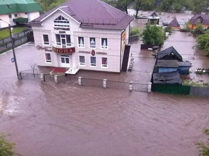 Какие районы затопило в алтайском крае. Горный алтай наводнение. алтай затопило. потоп на алтае. потоп в манжероке.