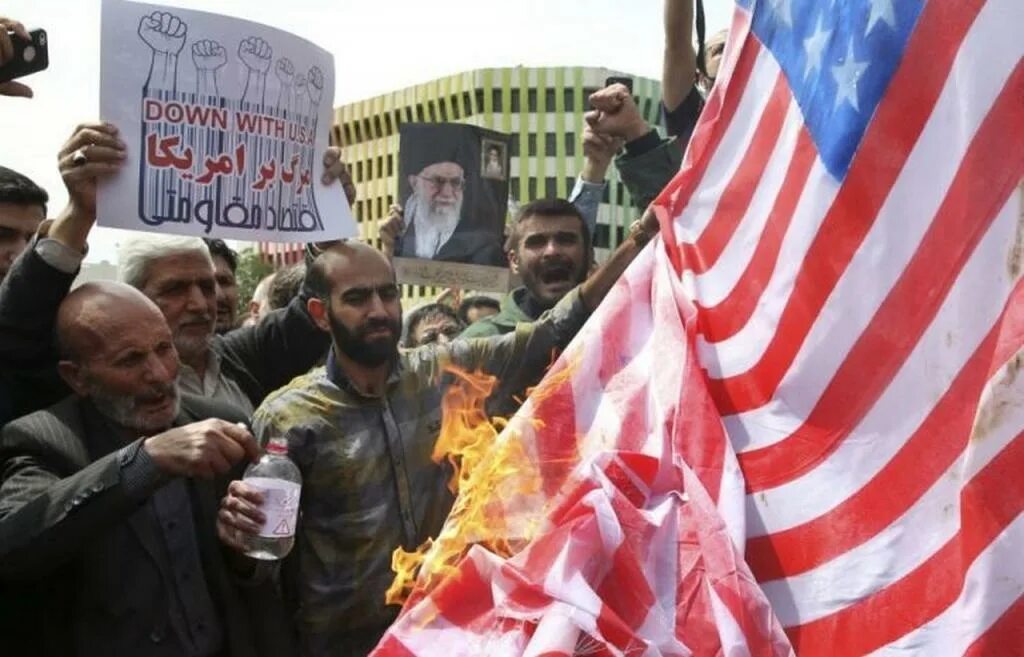 Иран vs сша. Иран против сша. Санкции ес. Иран против сша. Санкции в отношении ирана.