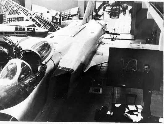 круг нержавеющий 12х18н10т 380 фото с завода. 12 кругов. т-58вд. круг 56 12х18н10т-вд. самолет-лаборатория т-58вд.