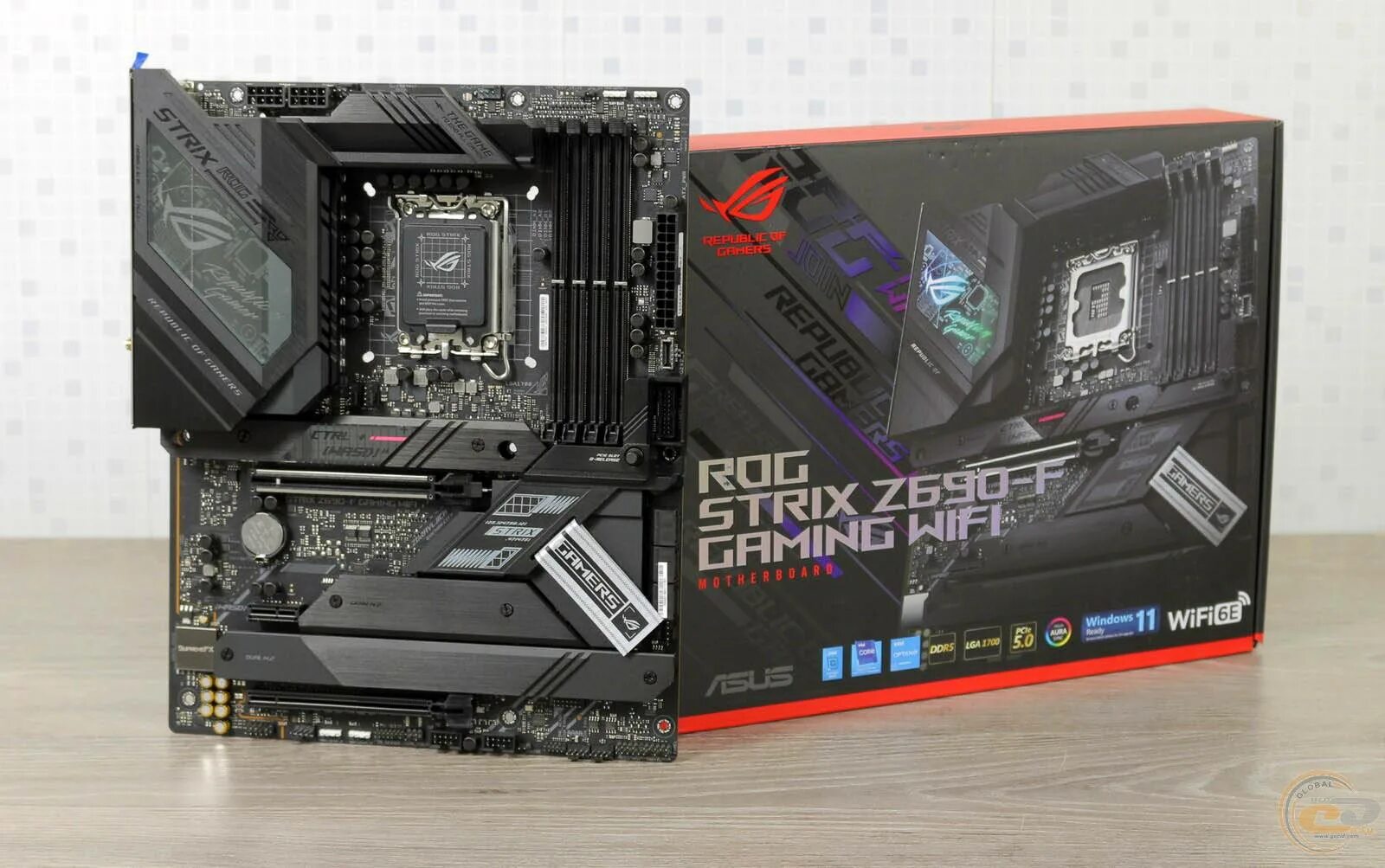 Asus z690 e gaming. ASUS ROG Strix z690. ASUS Strix z690-f. ASUS ROG Strix z690-f Gaming WIFI. Материнская плата ASUS ROG Strix z690-a.