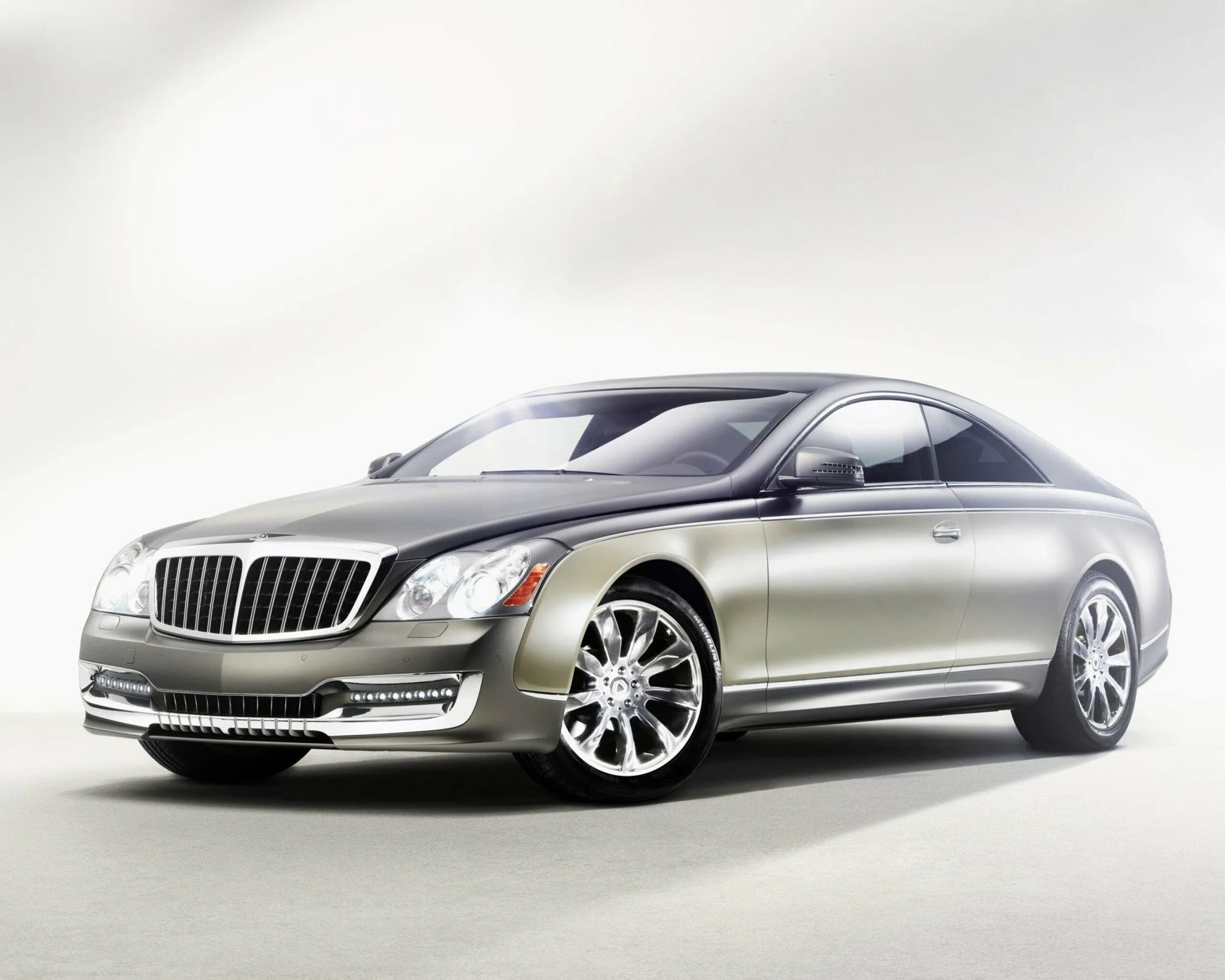 Автомобиль представительского класса марки. Maybach 57s Xenatec Coupe. Maybach 57. 2011 Maybach 57s Xenatec Coupe. Mercedes Maybach 57s.