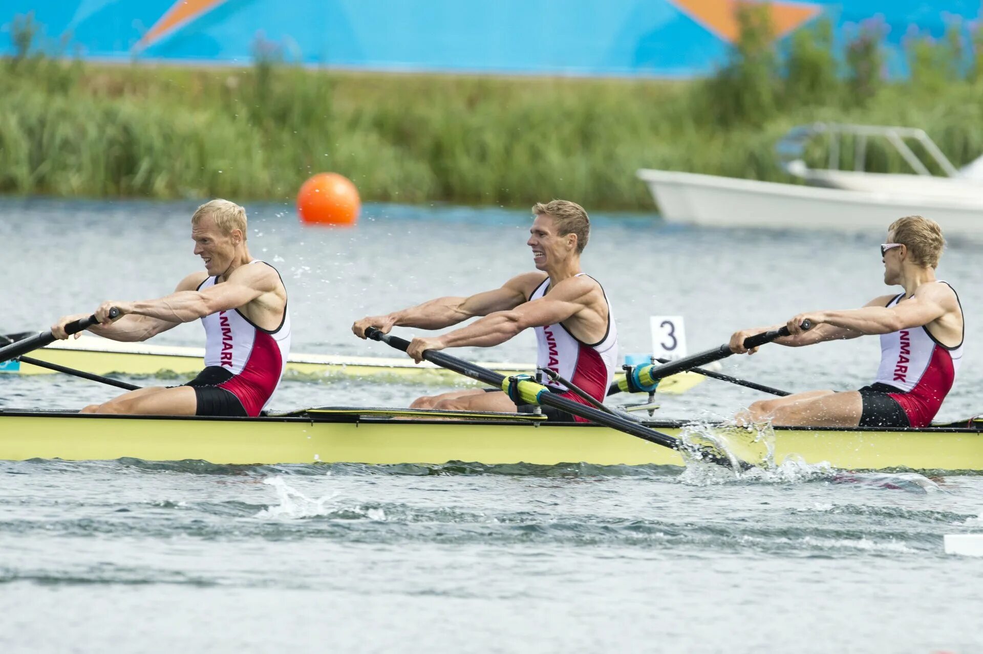 Водная гребля. Гребля спорт. Гребцы Академическая гребля. Литвинчев Академическая гребля.