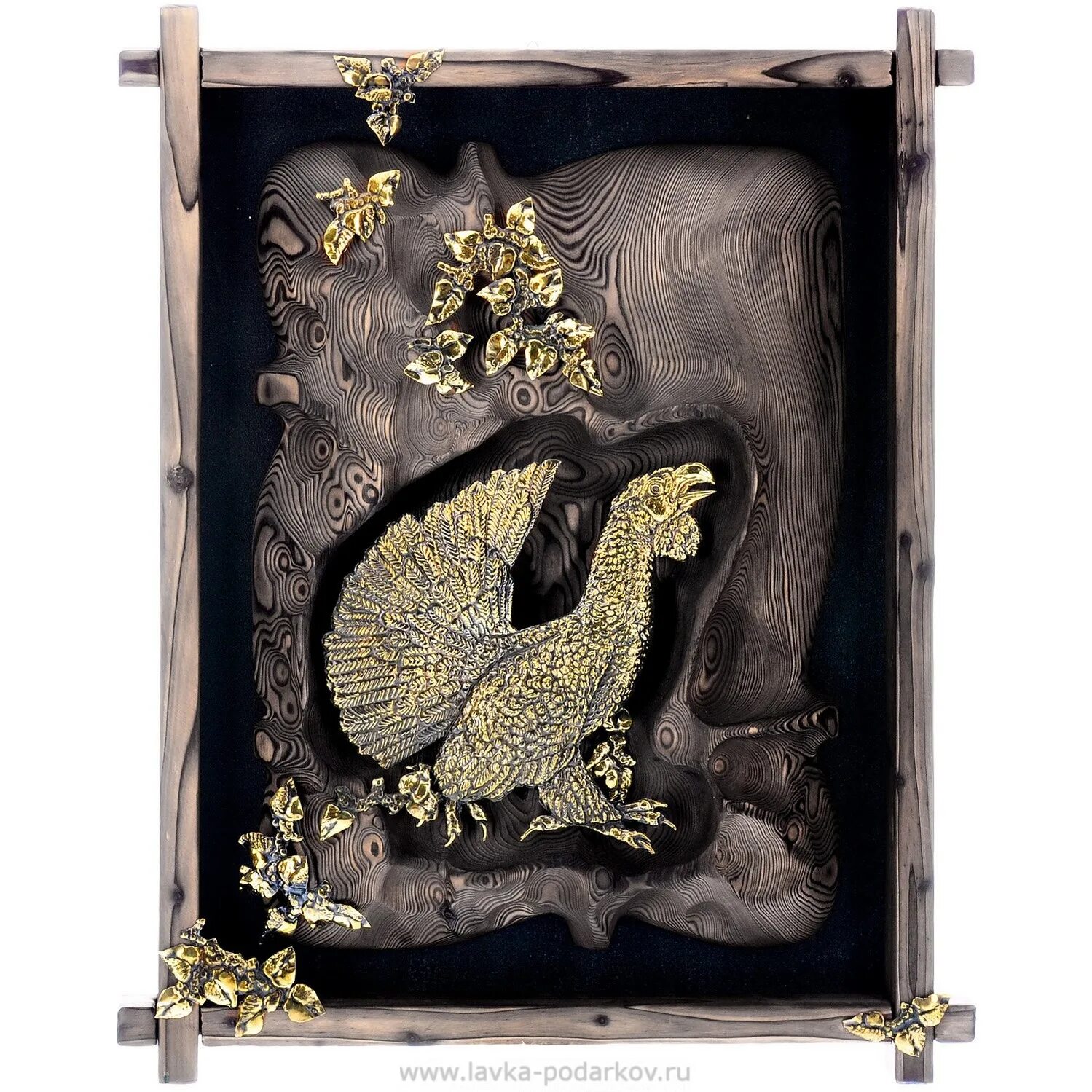 Картина из янтаря "фсб". Панно подарок природа. Панно на стену глухарь латунь. Сувениры для притягивания денег. Сувенирное панно.