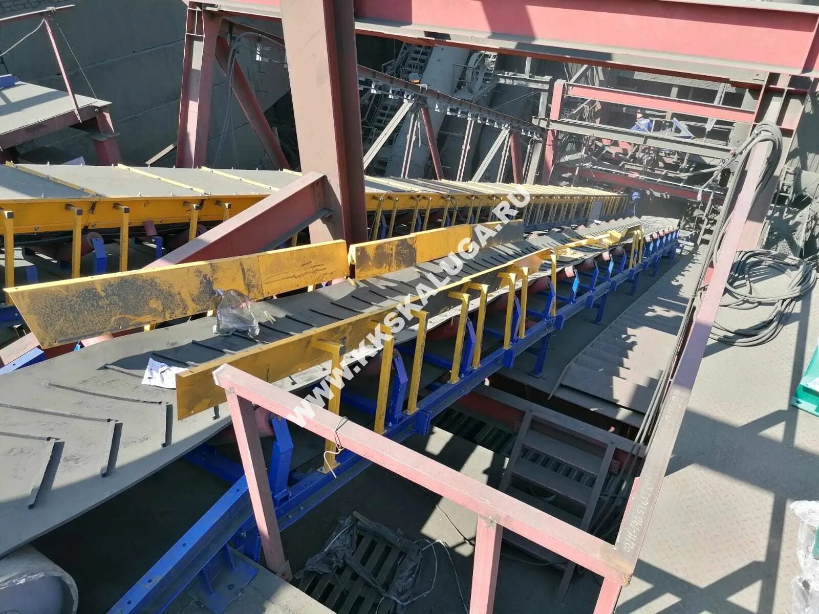 Гибочный ленточный конвейер td-250. Ставить на конвейер. Ленточный конвейер rz100. Ставить на конвейер. Ленточный конвейер лб-1400.