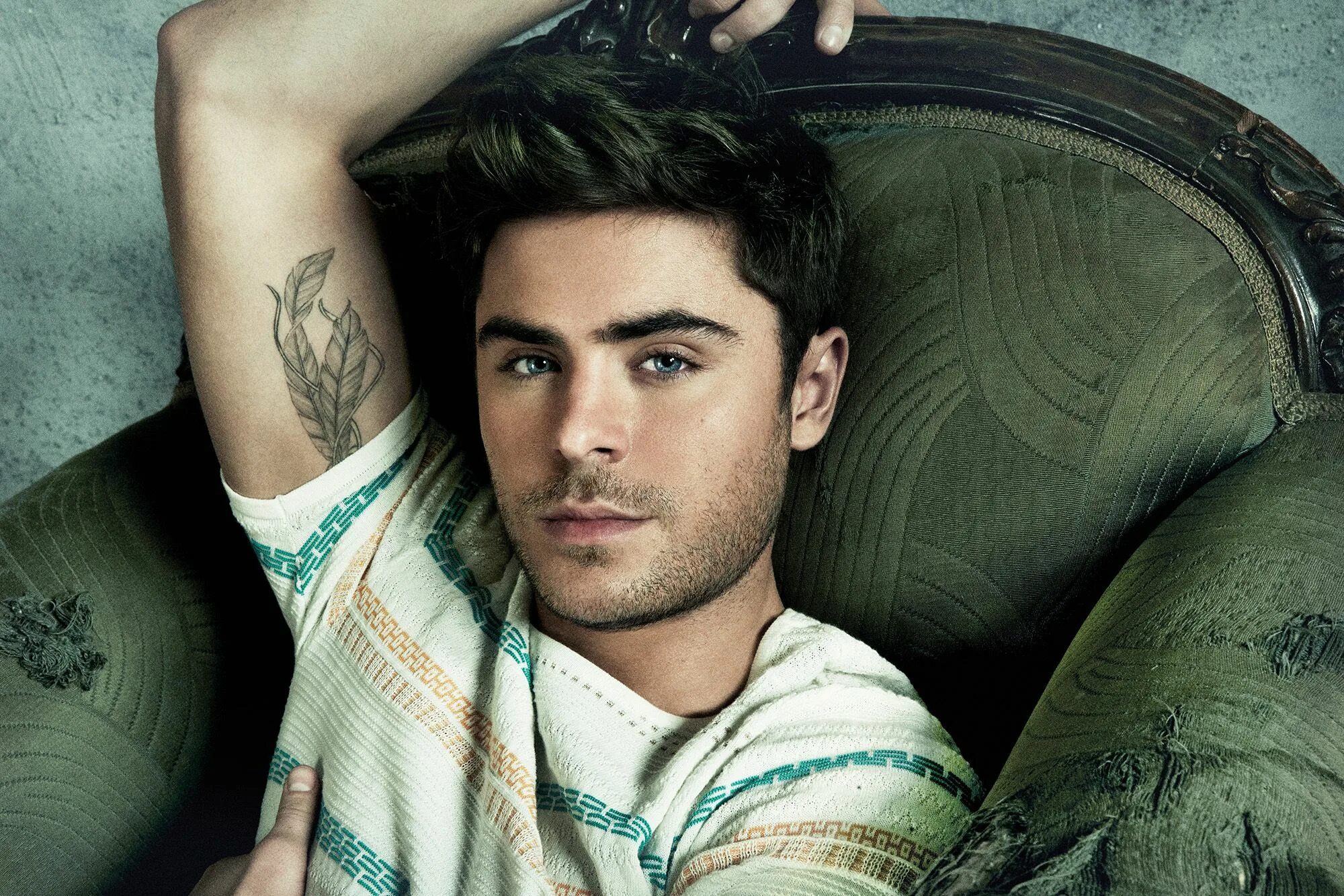 Зак Эфрон. Зак Эфрон тату. Зак Эфрон 2014. Zac Efron 2019. Красивый парень 4