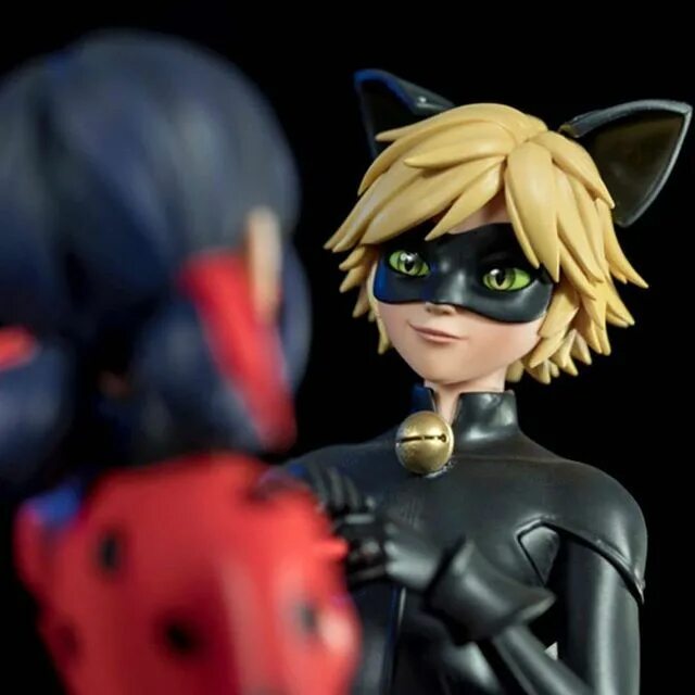 леди баг и супер кот фигурка нуар. фигурка bandai леди баг и супер-кот - супер-кот 39722. кукла miraculous леди нуар. статуэтка кота нуара. кукла miraculous кот нуар 39886.