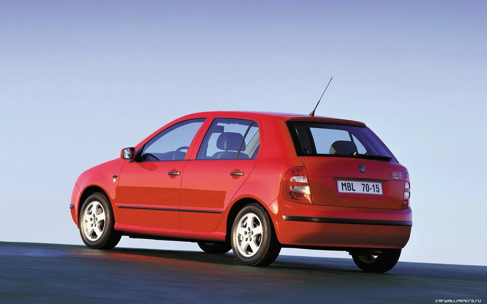 Шкода фабия седан 2 поколение. Шкода фабия 2004 1. Шкода фабия 1. 4 1 поколение. Skoda fabia 1.