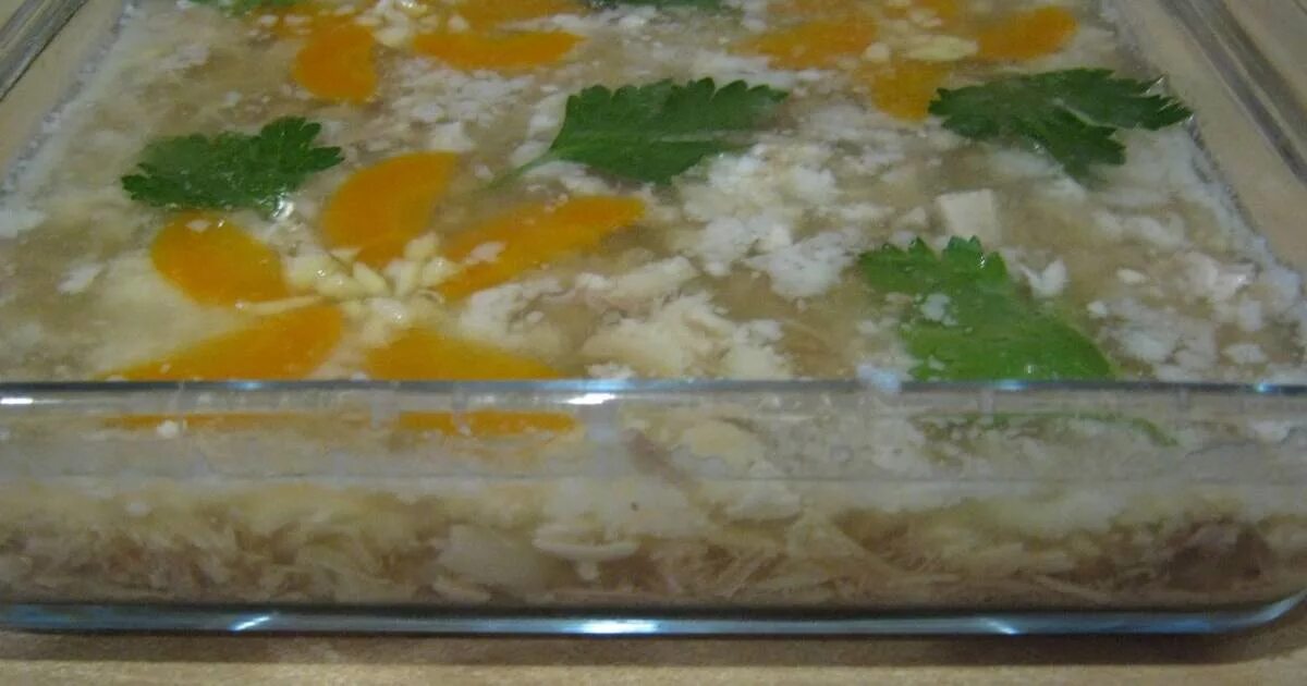 заливное из рульки свинины. что такое сальтисон мясной. холодец из рульки свиной. свиной бульон. холодец из рульки пошагово.