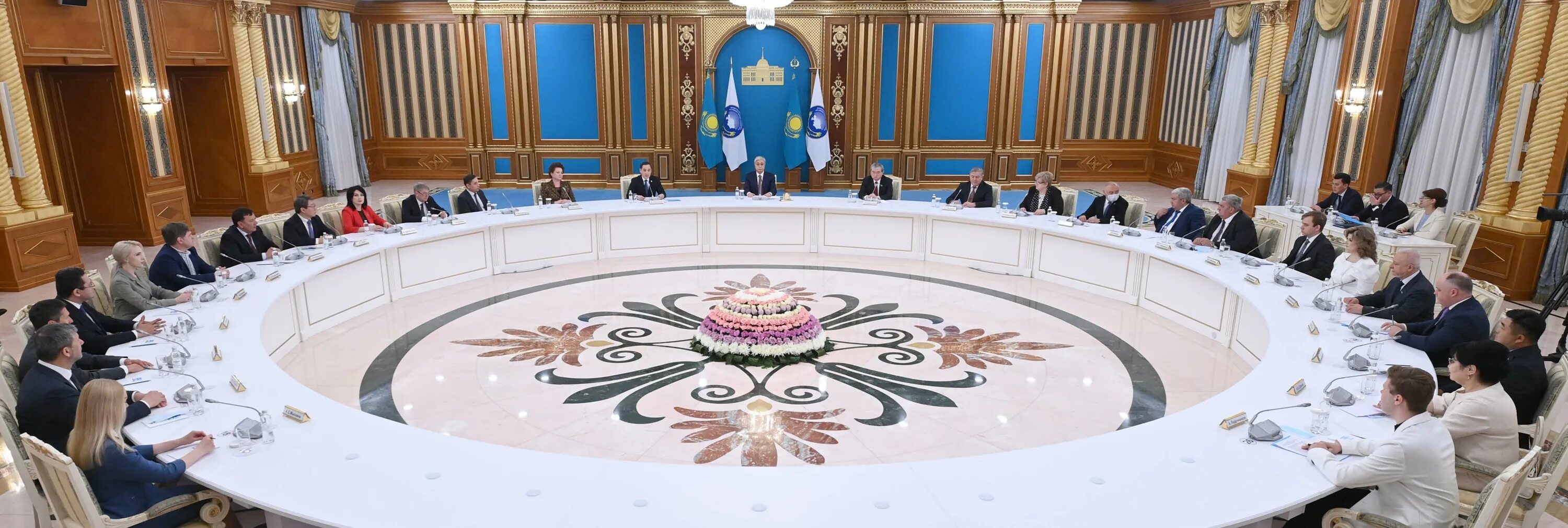 Президентская реформа. Инаугурация Назарбаева 1991. Ассамблея народа Кыргызстана.