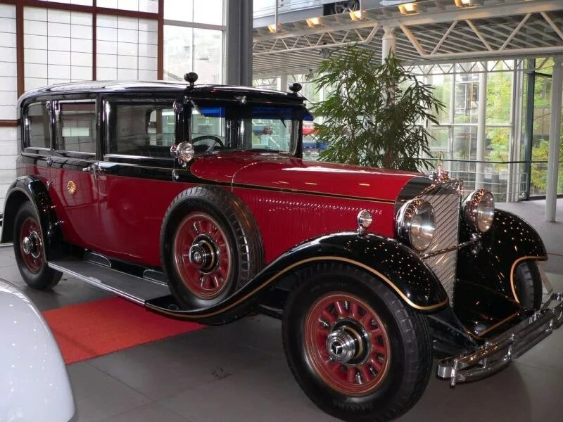 Mercedes 20 года. Mercedes-benz 770 хирохито. Mercedes benz 1926. Мерседес бенц 380. Mercedes benz 1926.