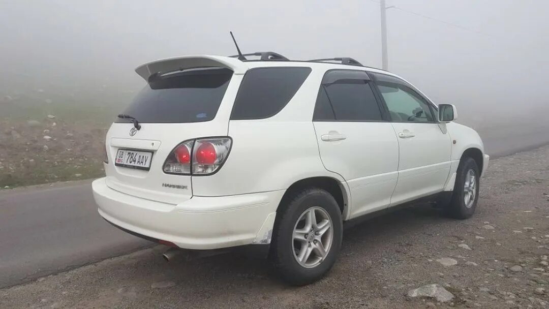 Toyota harrier 2002 года. Тойота харриер 2002 белый. Toyota harrier 2002. Тойота харриер 2002 черный. Тойота харриер 2001.