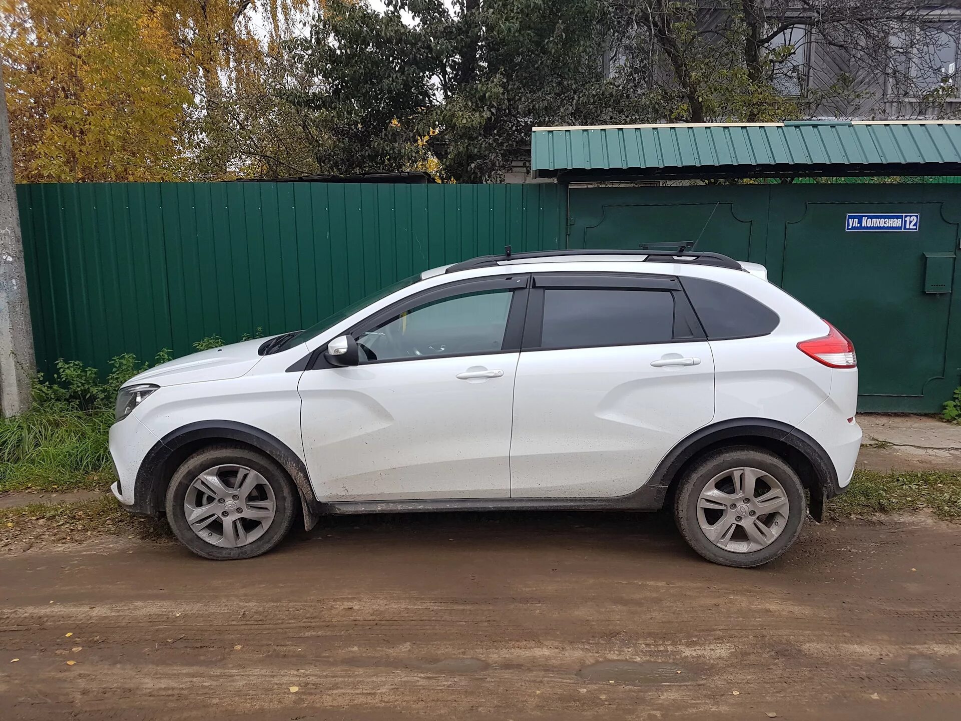 Кросс обвес. Кросс обвес на х рей. xray 205/65 r15.