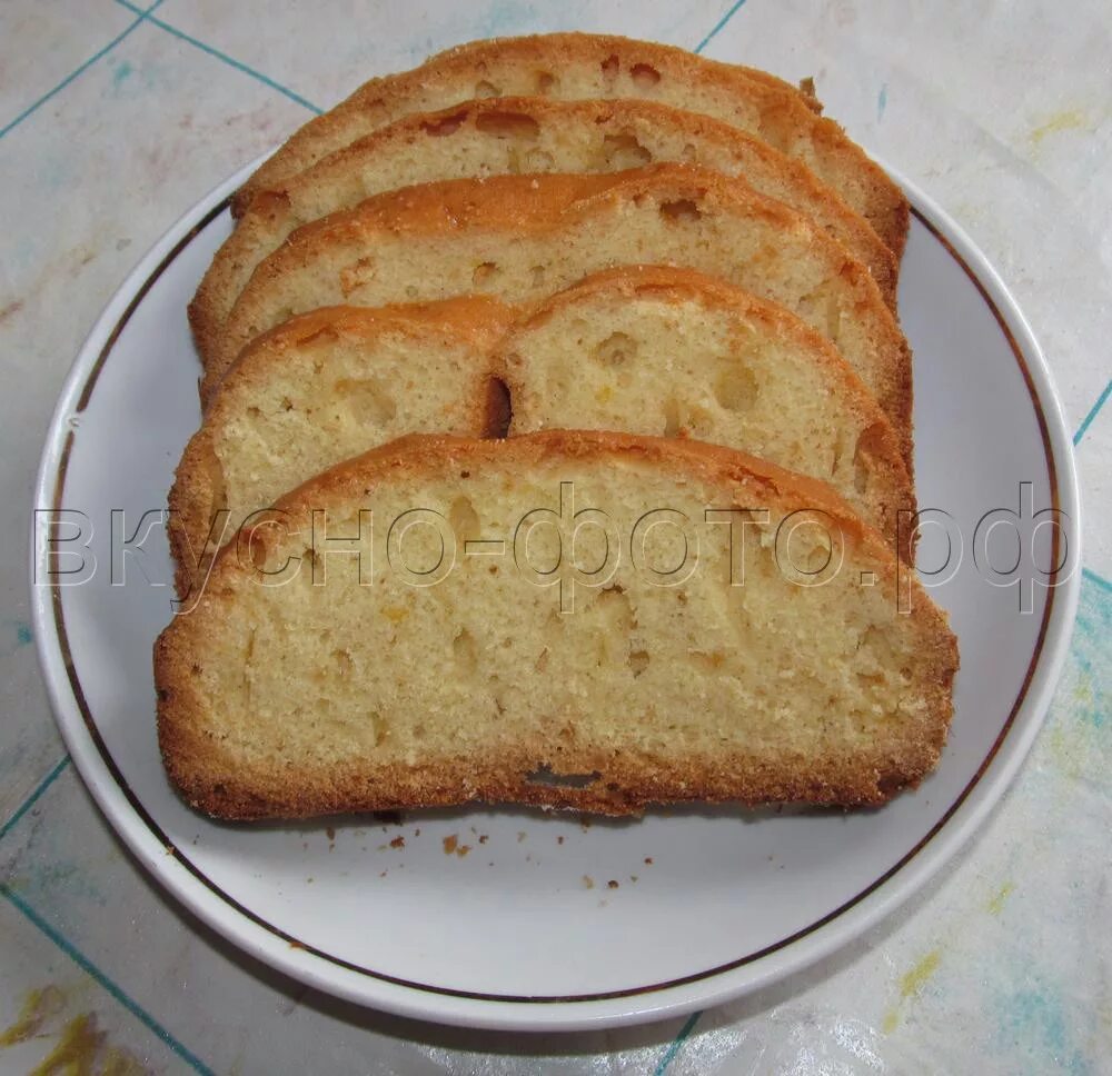 Кокосовый кекс в хлебопечке. Кекс на кефире в духовке. Банановый кекс в хлебопечке. Кекс на кефире в хлебопечке рецепты. Творожный кекс в хлебопечке.