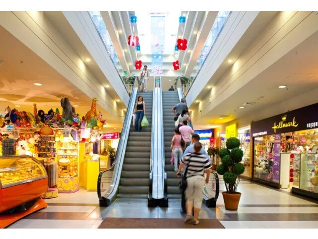 тц универмаг московский на комсомольской. центральный детский мир на лубянке схема. ул миклухо-маклая 32а тц капитолий. детский мир метро 1905. детские магазины рядом с метро.