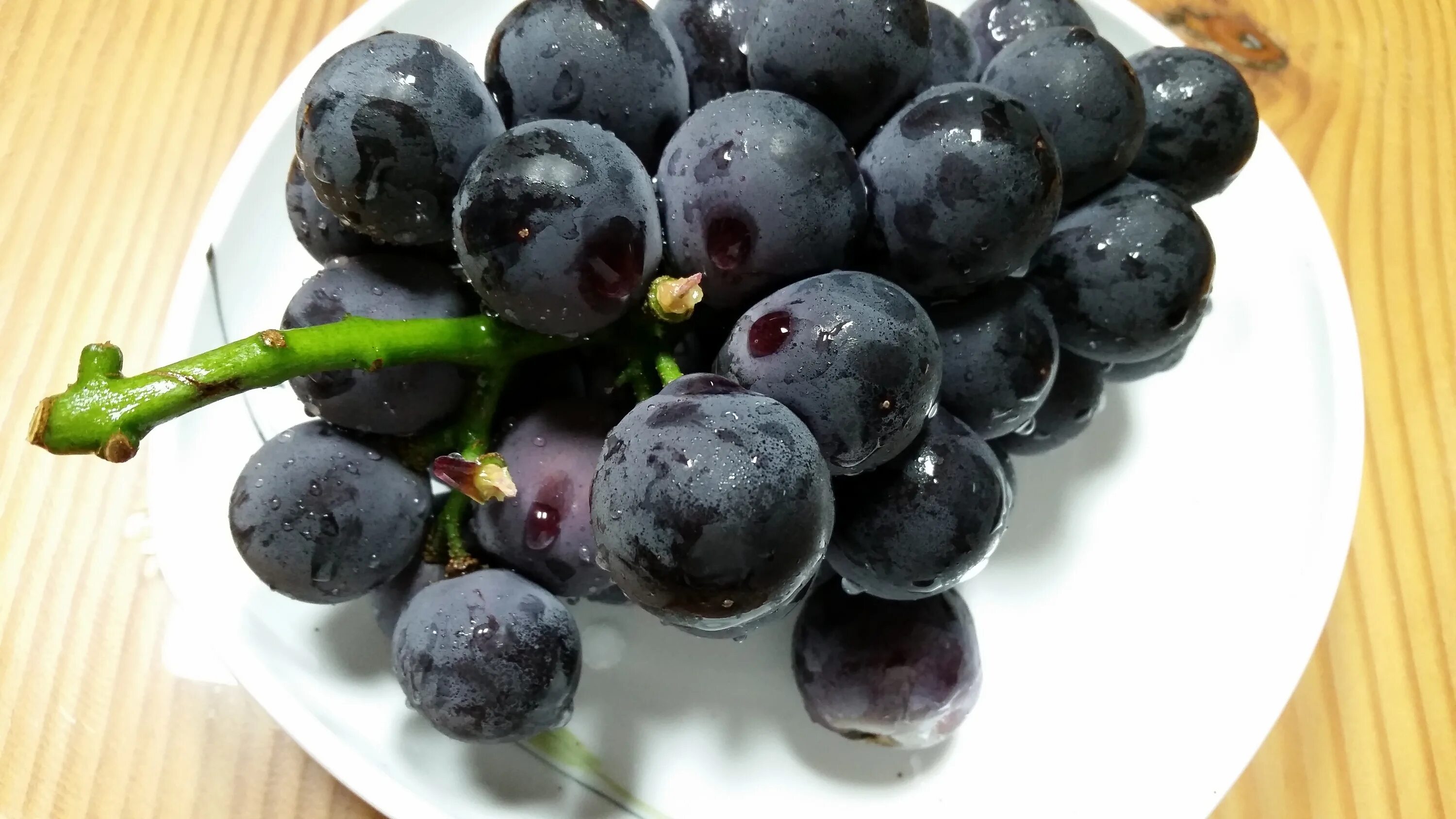 Grape fresher