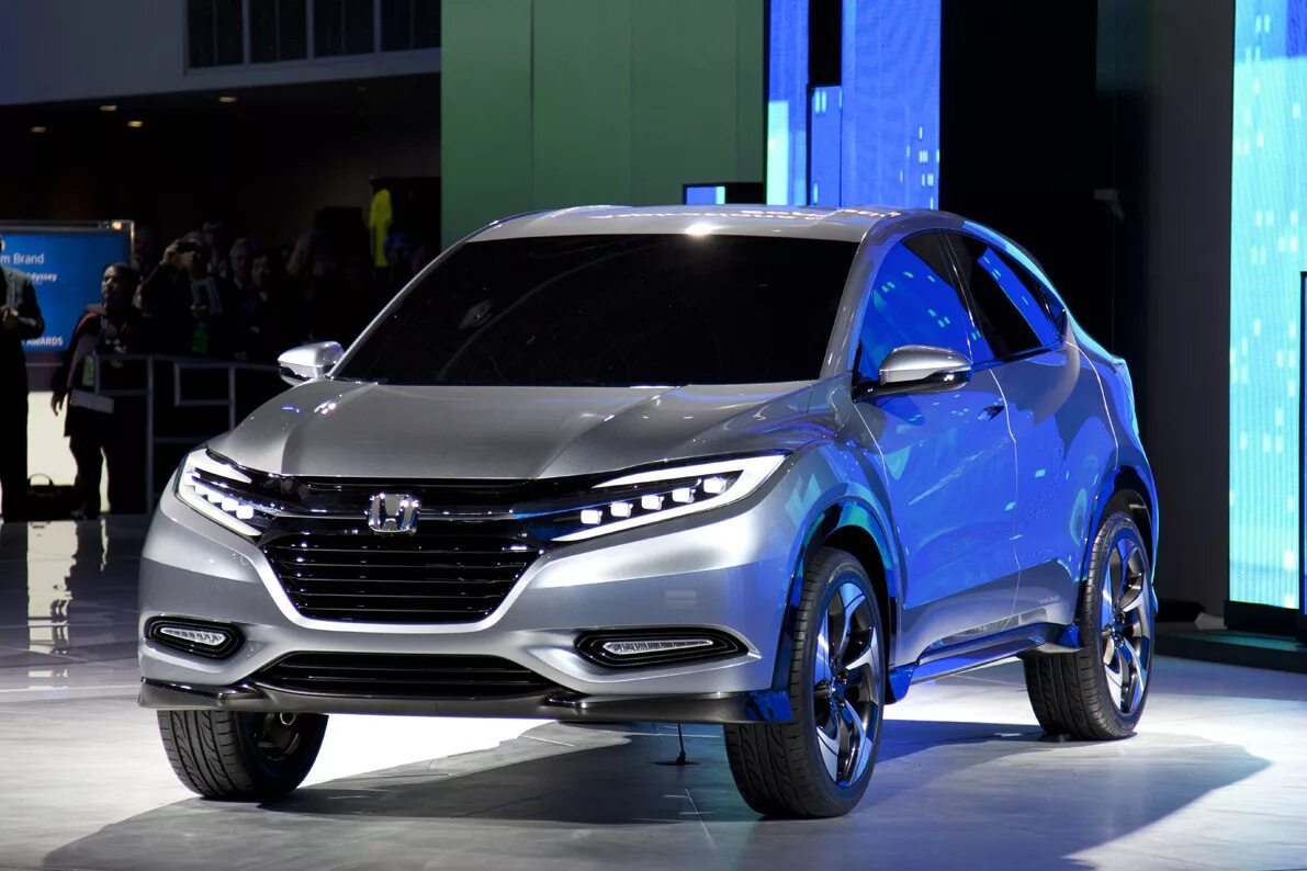 Honda new. Хонда Урбан сув. New Honda SUV. Новая Хонда паркетник. Honda маленький кроссовер.