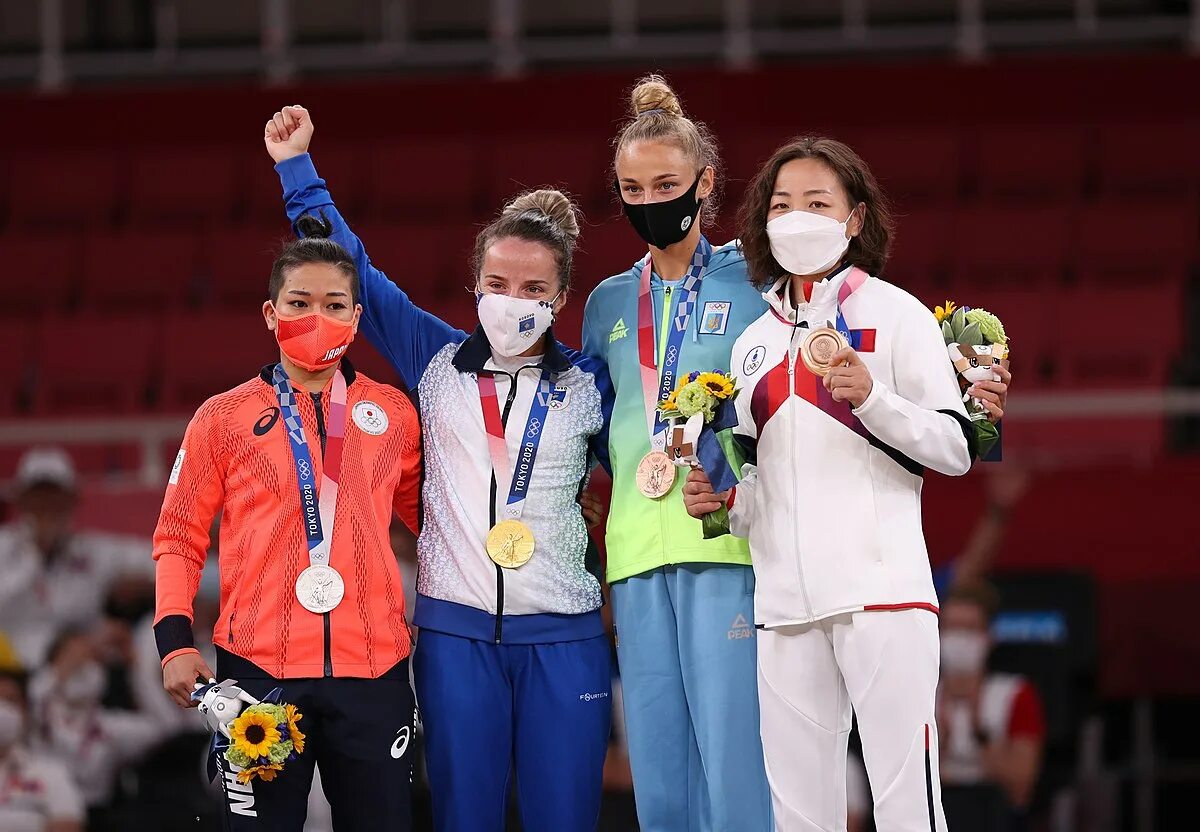 Медали олимпиады в Токио 2021. Олимпийская медаль 2020. Задача на олимпийских играх в токио