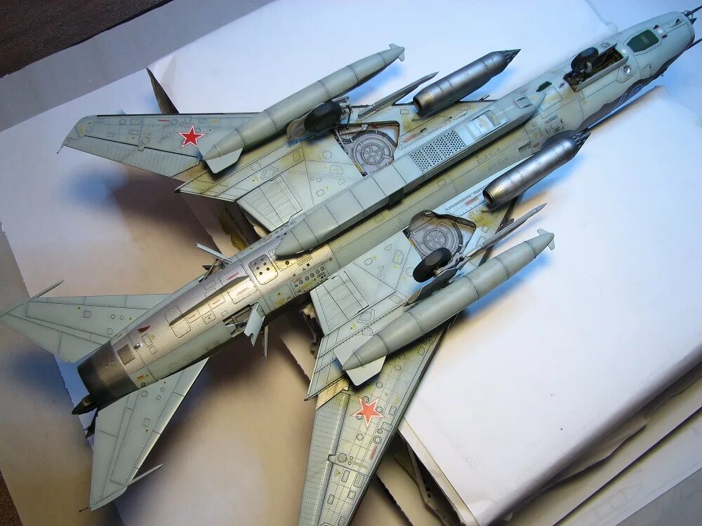 Су 1 48. Су-17 Kitty Hawk. Су-17м4. Су-17 1/48. Су 17 модель.