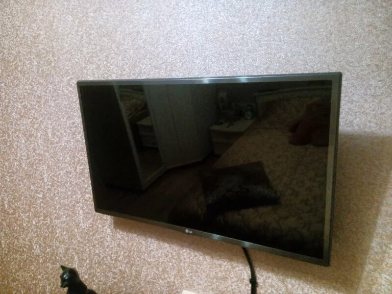 Телевизор LG 107 см. Телевизор LG lf650 без 3d. Телевизор Супра с вай фай. Телевизор Лджи 32 с вайфаем.