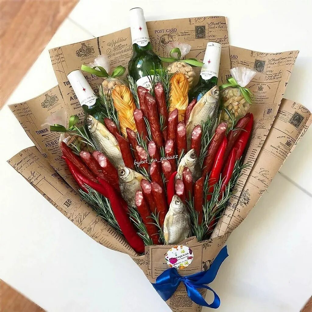 Букет для мужчины. Букет для мужчины. Мужской букет съедобный с пивом. Вкусные букеты для мужчин. Мужские букеты видео.