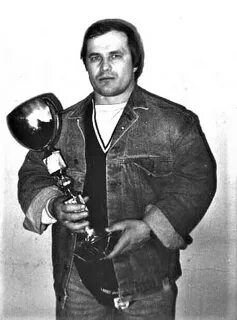 Гусятинский