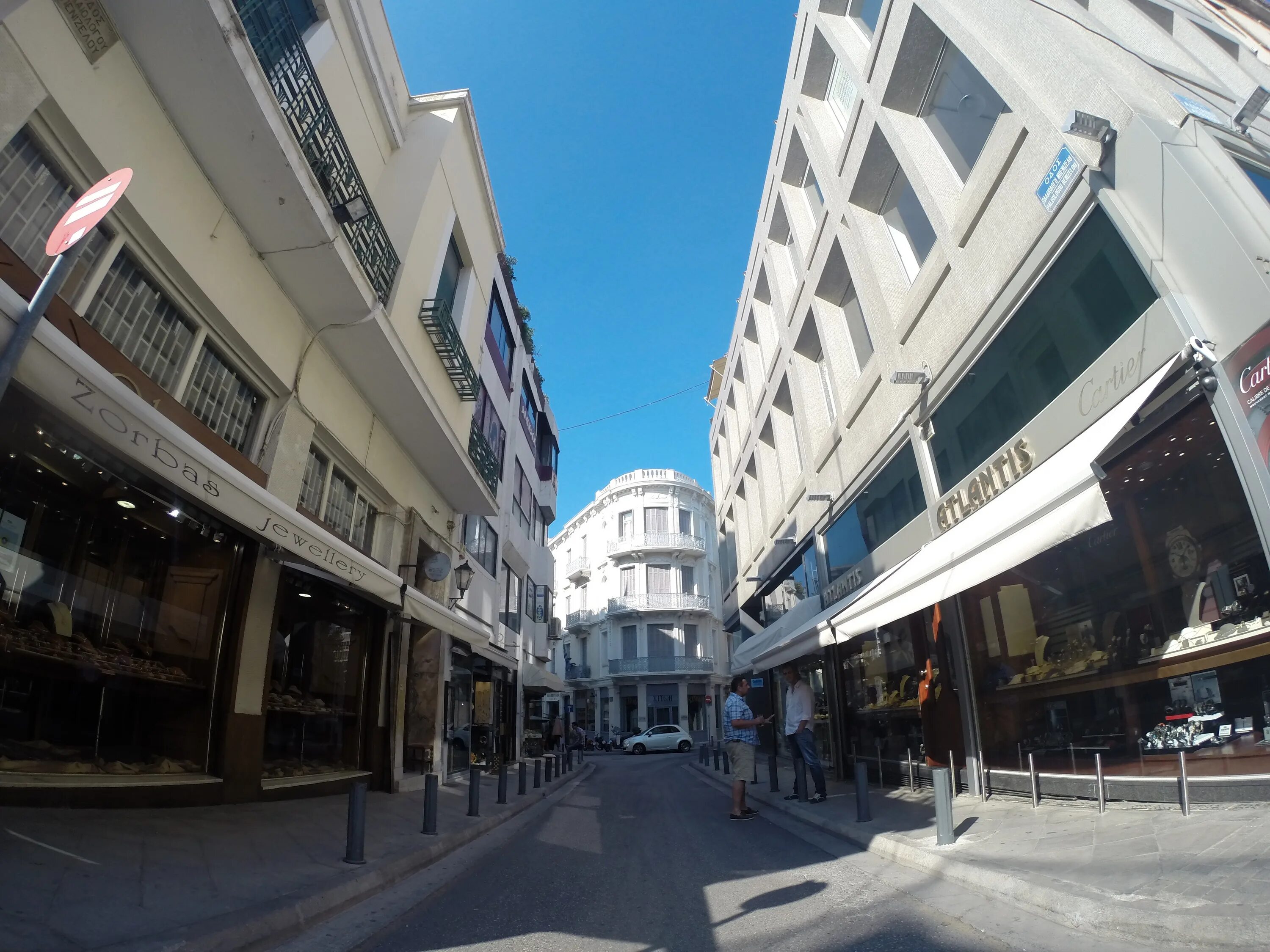 Центр грек. Афины центр города. афины улицы центр. idhra city center греция. афины улица бутиков.