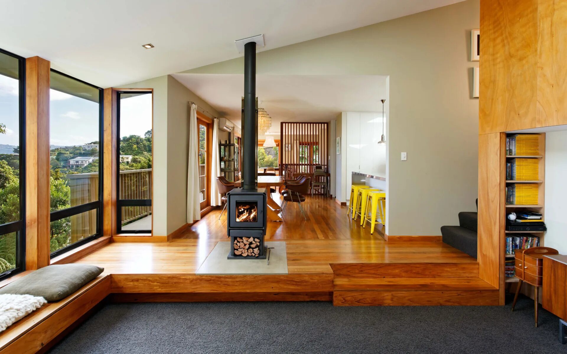 Керамогранит аспен. Деревянный пол в квартире. Пол из камня в доме. Деревянный пол. Керамогранит под дерево 60х120.