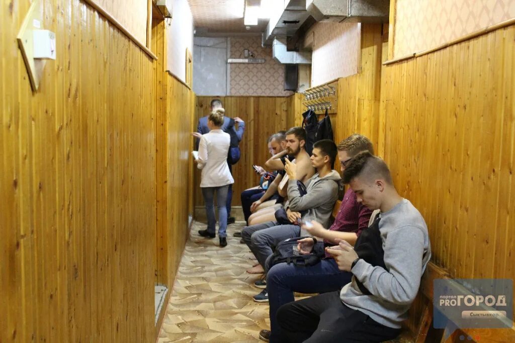 Военком сыктывкар. Военкомат сыктывкар кирова. Военный комиссар сыктывдинского района. Военкомат эжва. Работа военкомате сыктывкар.