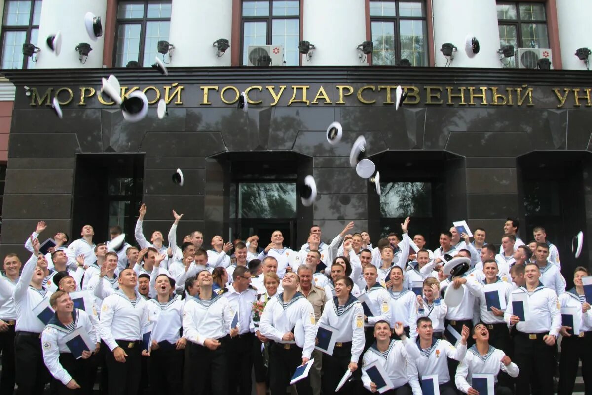 Мгу невельского посвящение в курсанты. Санкт-петербург морская академия гумрф. Университет адмирала макарова санкт-петербург. И. Корабелка спб морской технический институт.